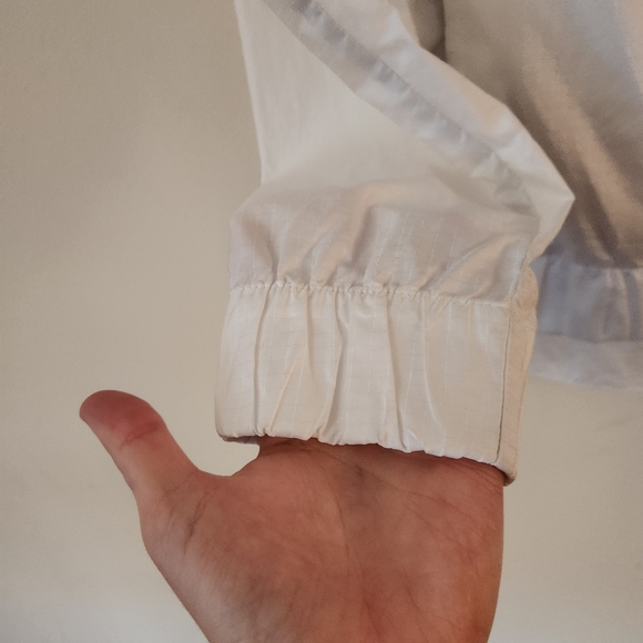 NIKE Wind Breaker - Picture 10 of 11